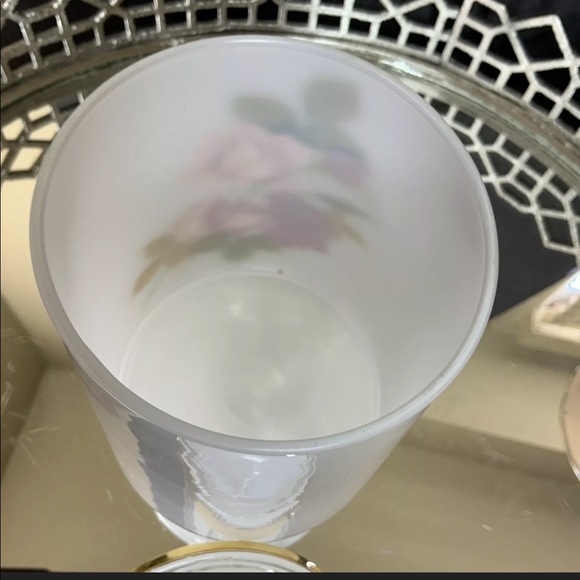 Vintage Decanter Roses Storage Dresser Barware #M1 - Picture 7 of 8